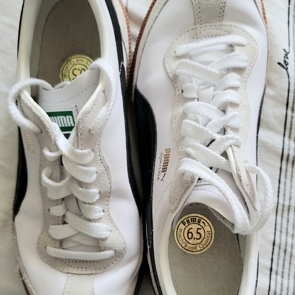 Puma Super Liga Size 7.5
